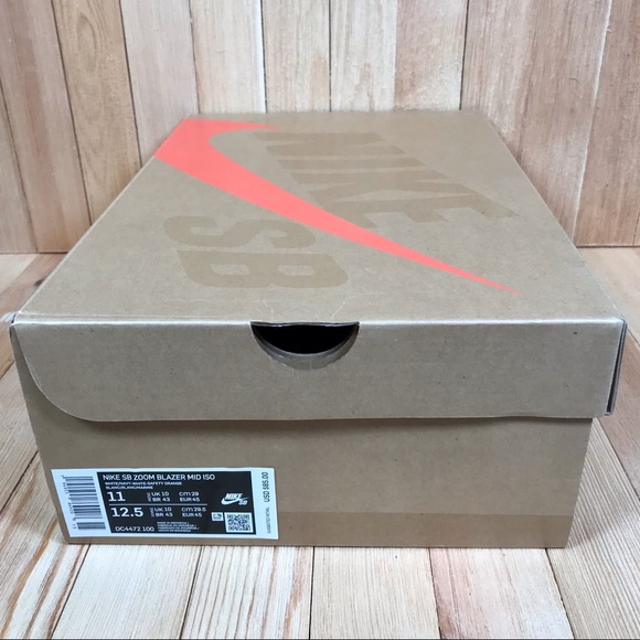 Nike SB Zoom Blazer Mid ISO White Navy Skate Shoes - Picture 5 of 5